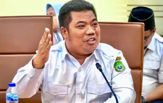 Kepala Dinas Tenaga Kerja dan Transmigrasi Provinsi Maluku Utara, Marwan Polisiri, pada Kamis (1/10/2026) di Sofifi.